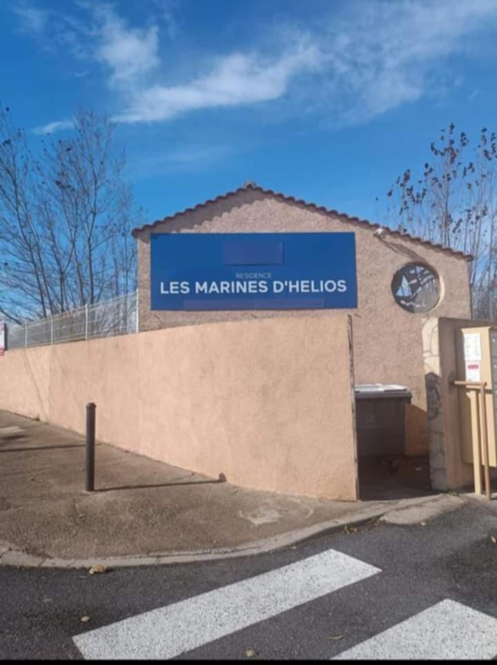 Les Marines D'Helios Villa Le Castellas Exterior photo